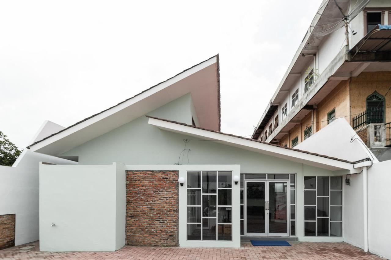 Reddoorz Plus Near Rs Usu Medan 2 Zewnętrze zdjęcie
